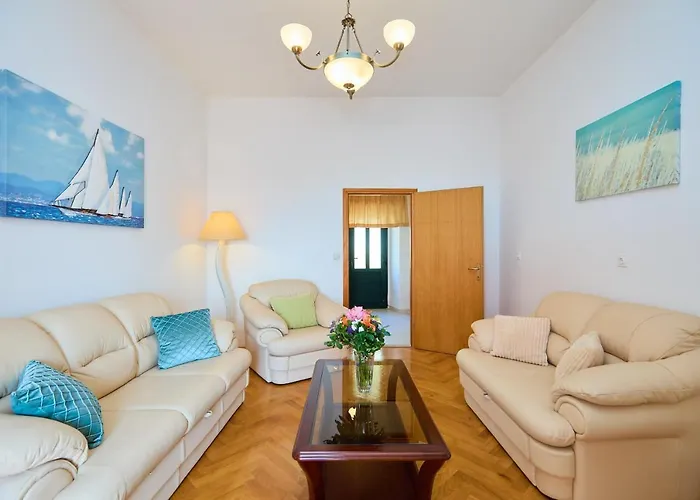 Ani Apartman Mlini