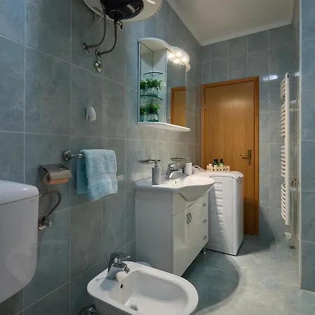Apartment Ani *