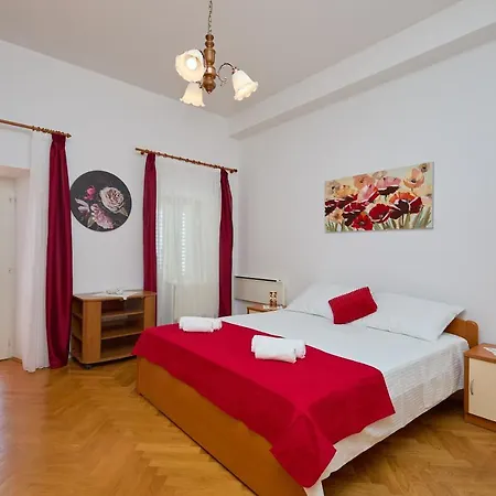 Apartment Ani